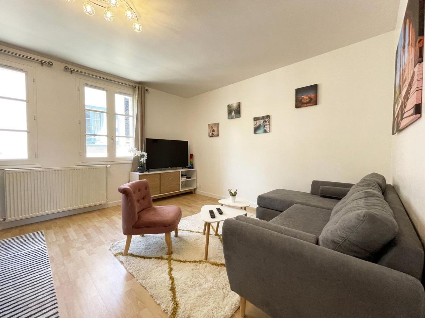 Apartament Au Bord De L'Eure - Free Parking Chartres Zewnętrze zdjęcie