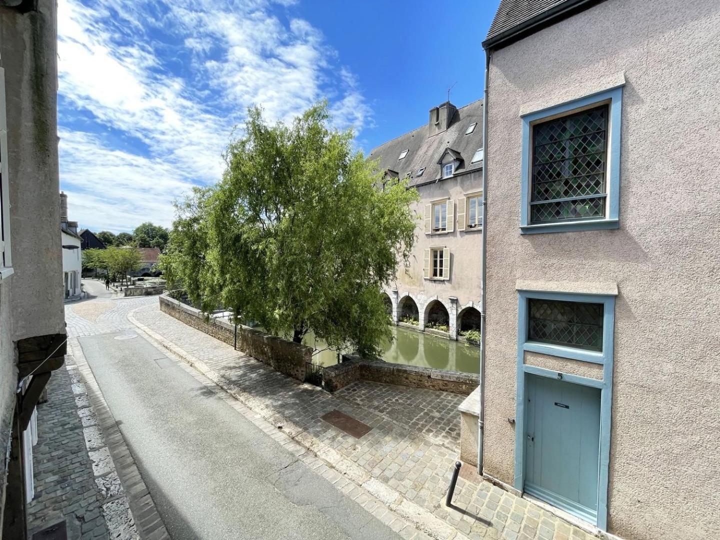 Apartament Au Bord De L'Eure - Free Parking Chartres Zewnętrze zdjęcie